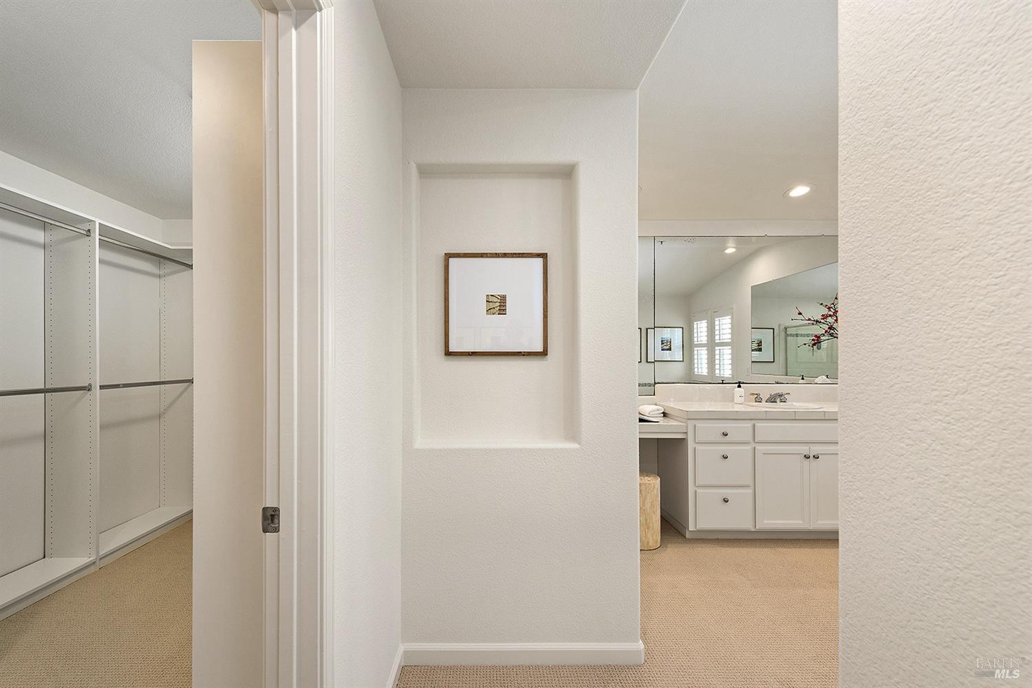 27 Presidio Dr