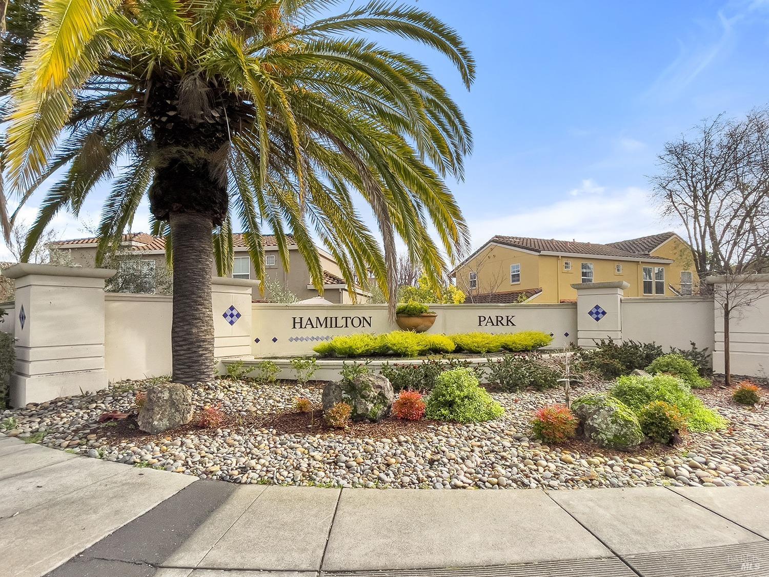 27 Presidio Dr