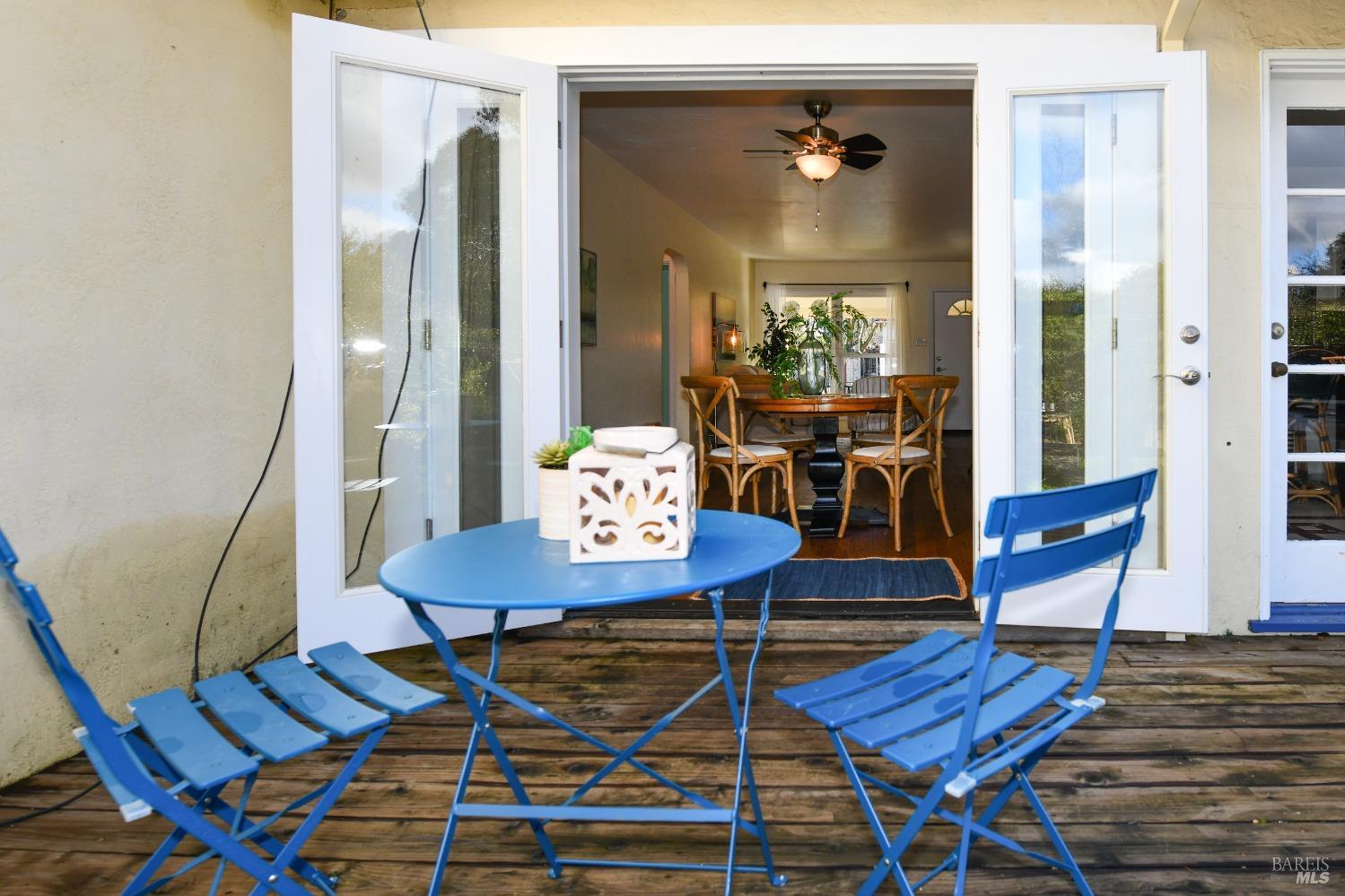 2948 Devita Dr
