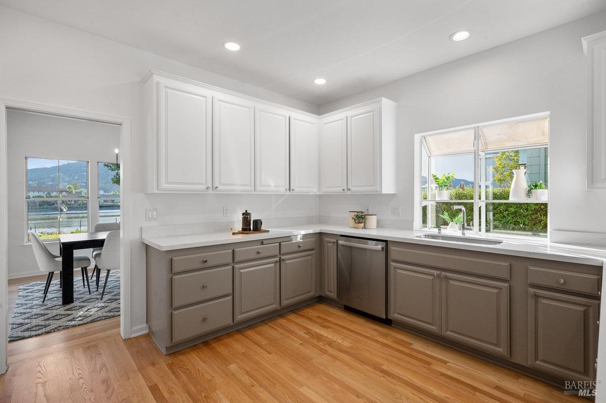 58 Elizabeth Cir