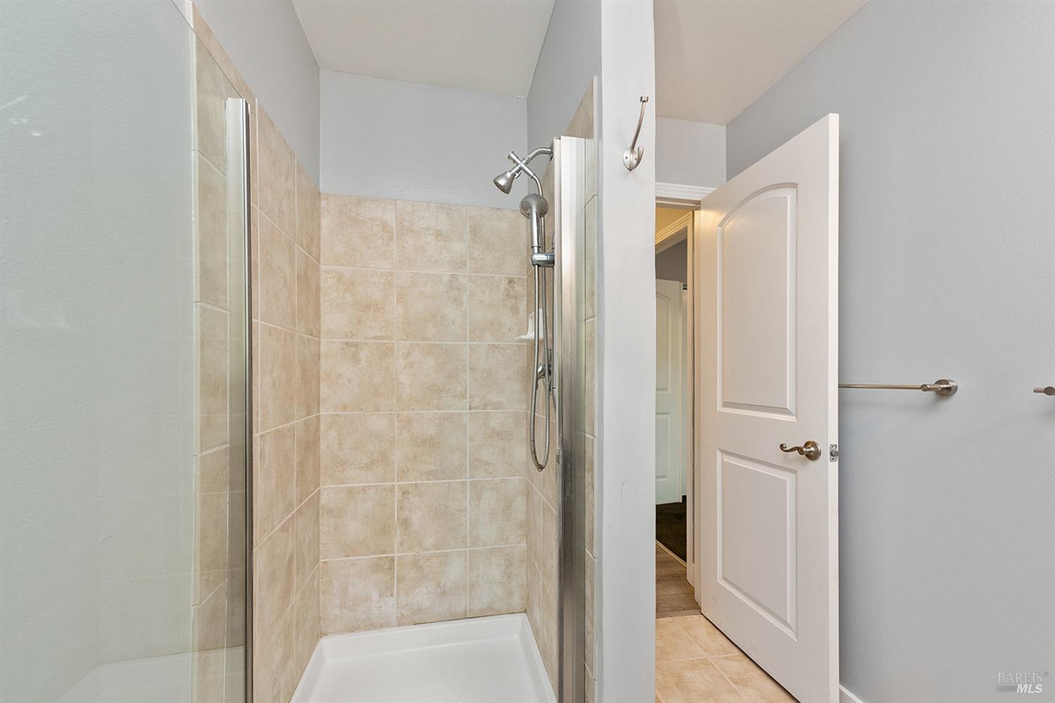1562 Creekside Dr