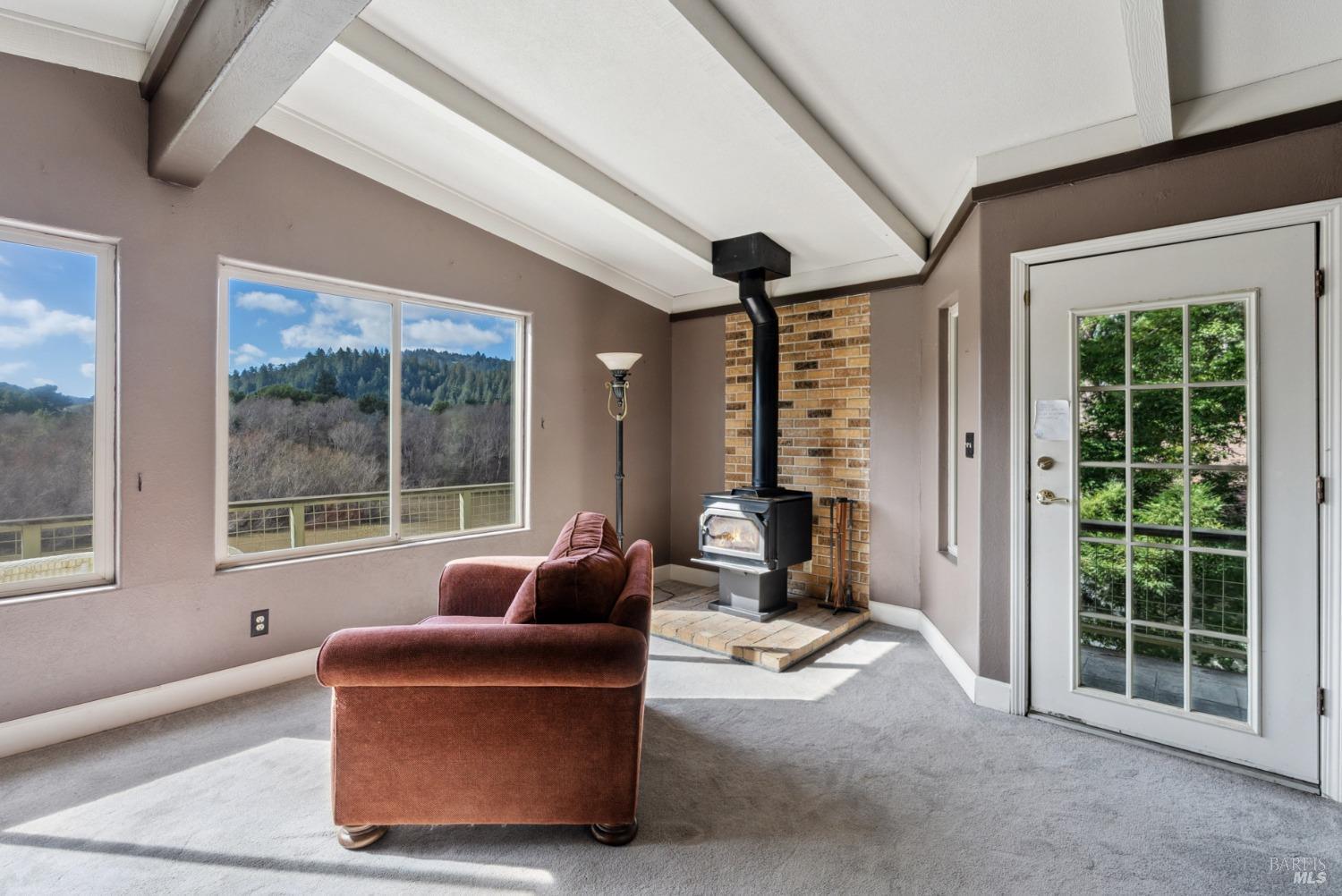 22939 Conifer Dr