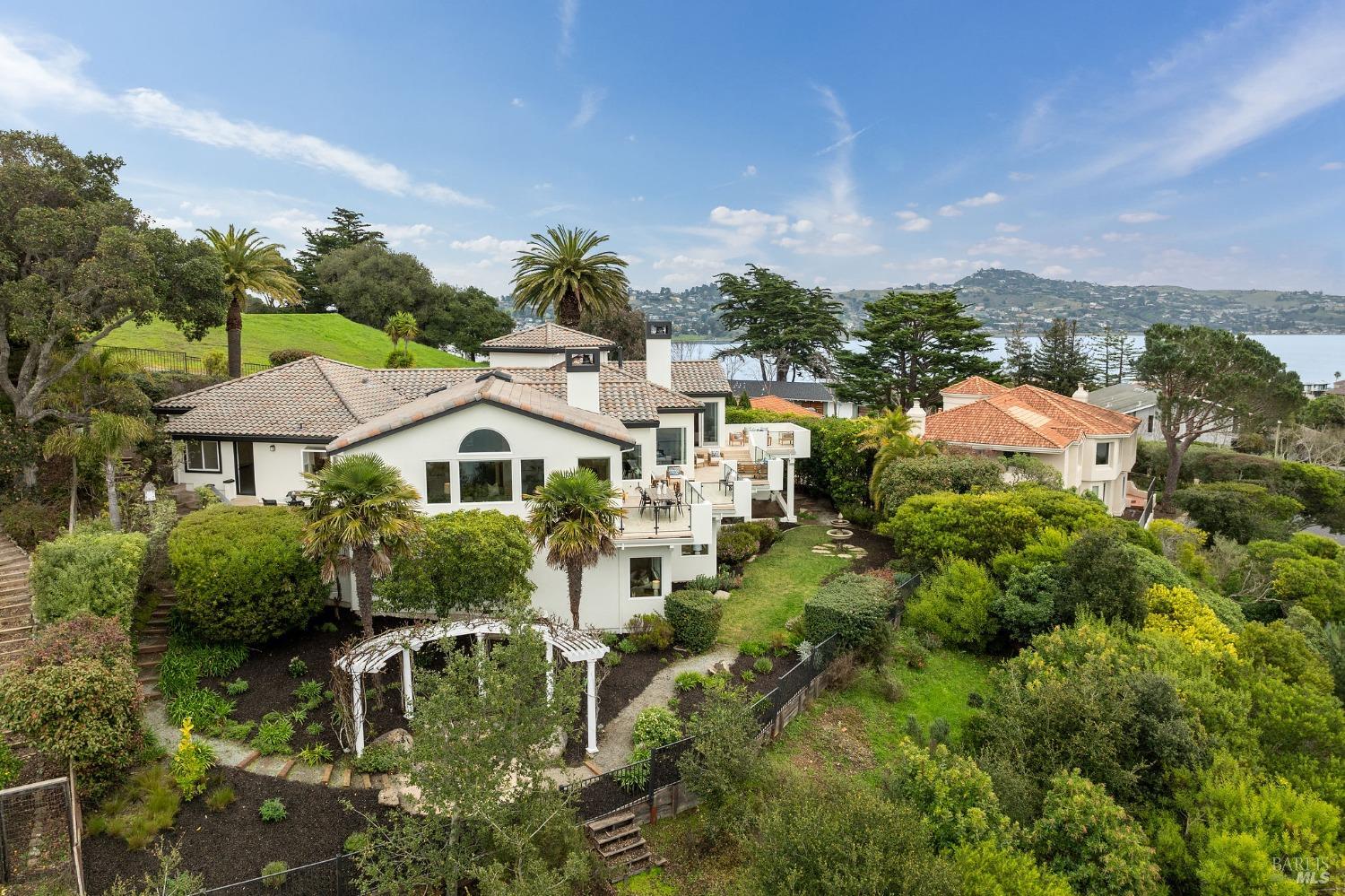 117 Chapel Drive