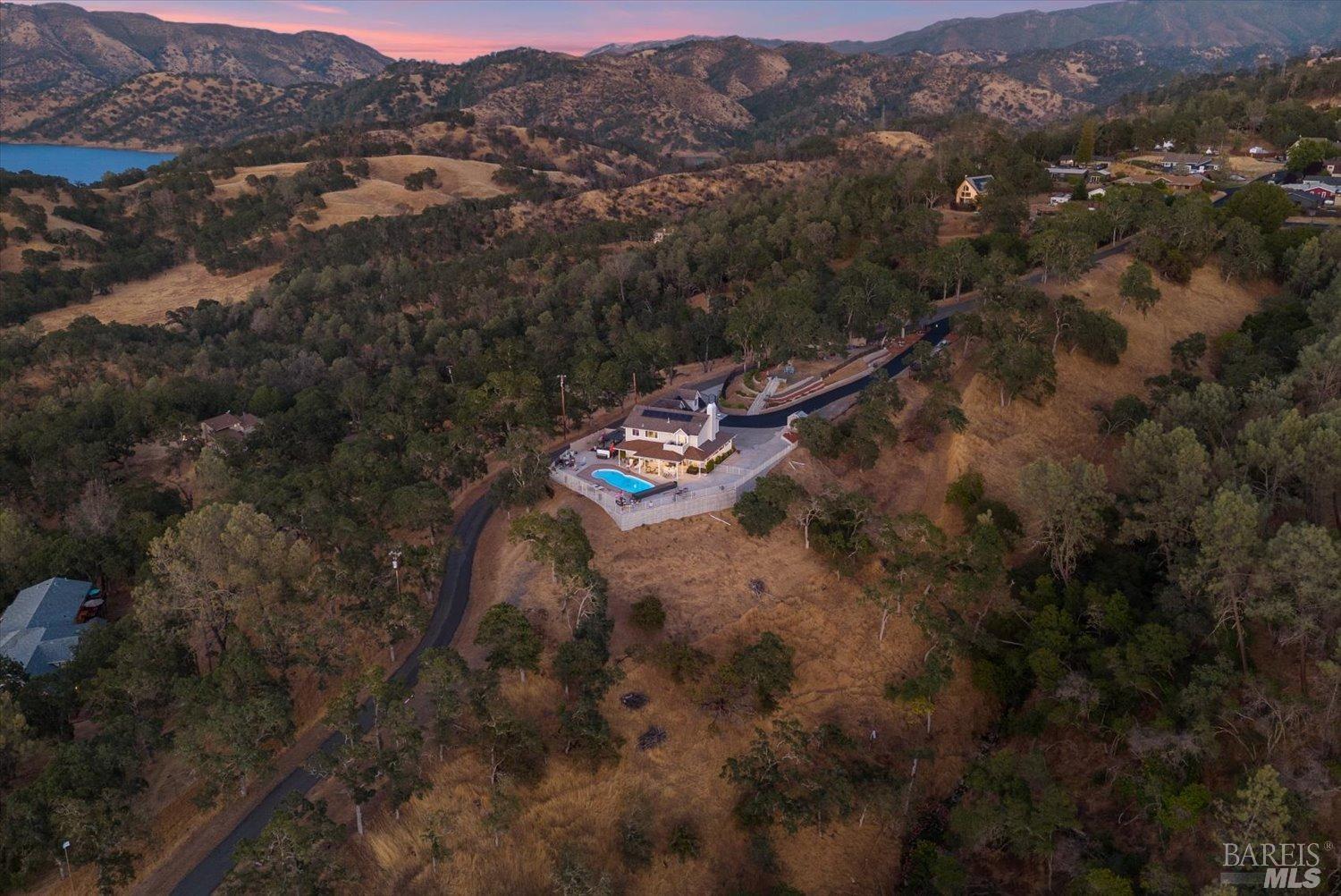 1071 Steele Canyon Rd