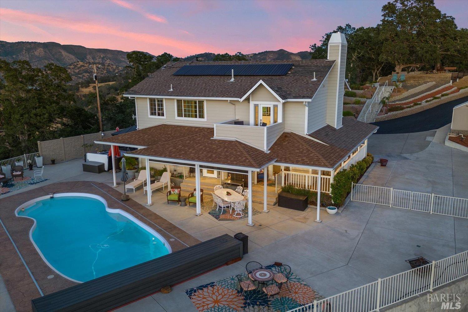 1071 Steele Canyon Rd