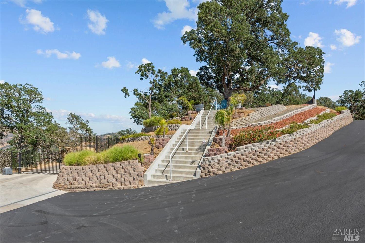 1071 Steele Canyon Rd