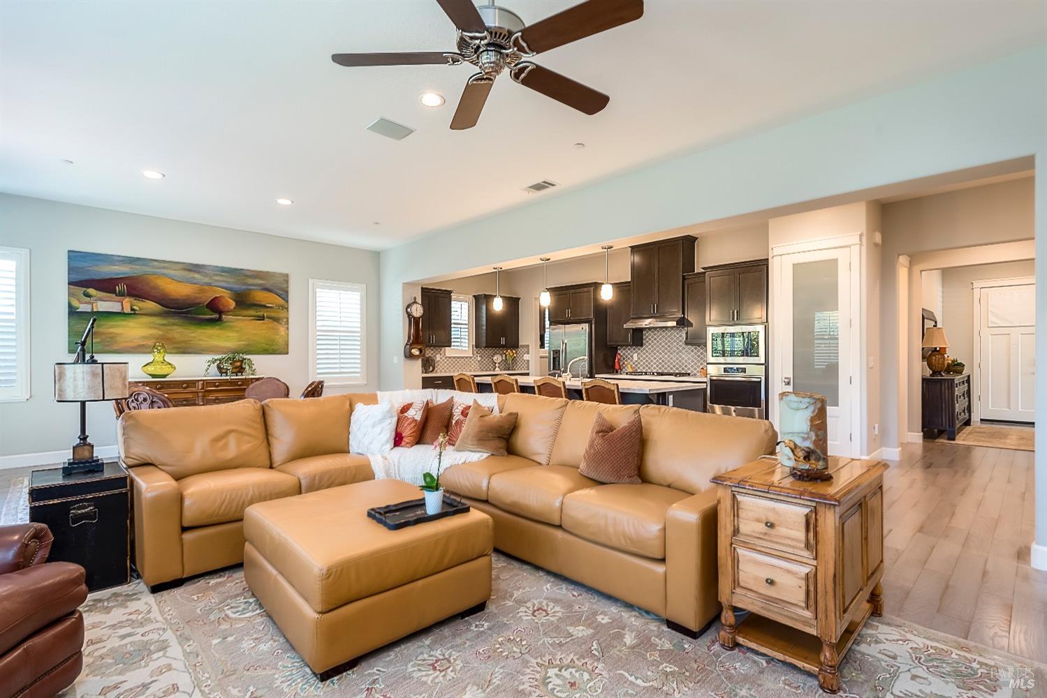 1125 La Pintura Ln