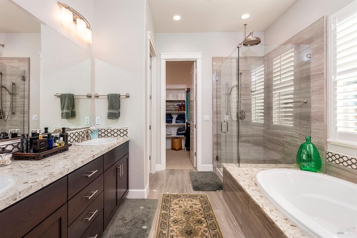 1125 La Pintura Ln
