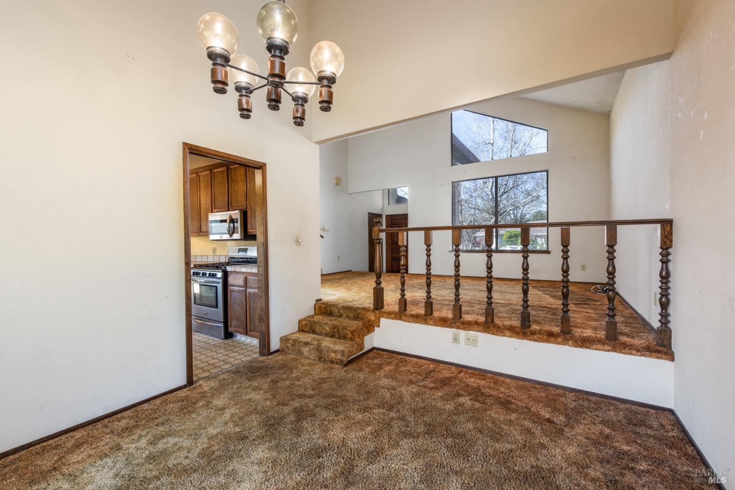 734 Placer Ct