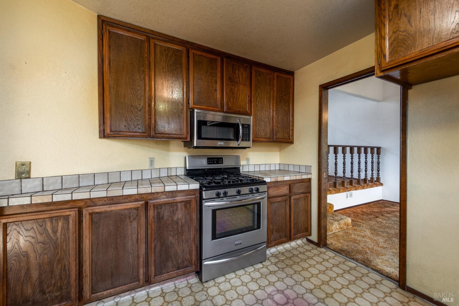 734 Placer Ct