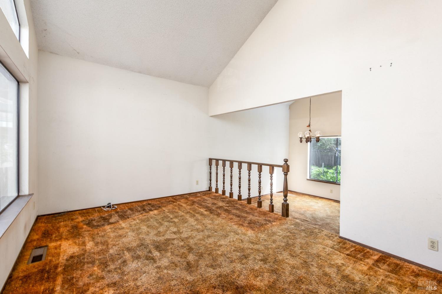 734 Placer Ct