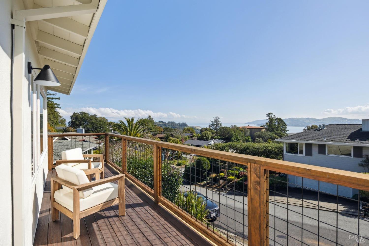 42 Corte Fedora Ct