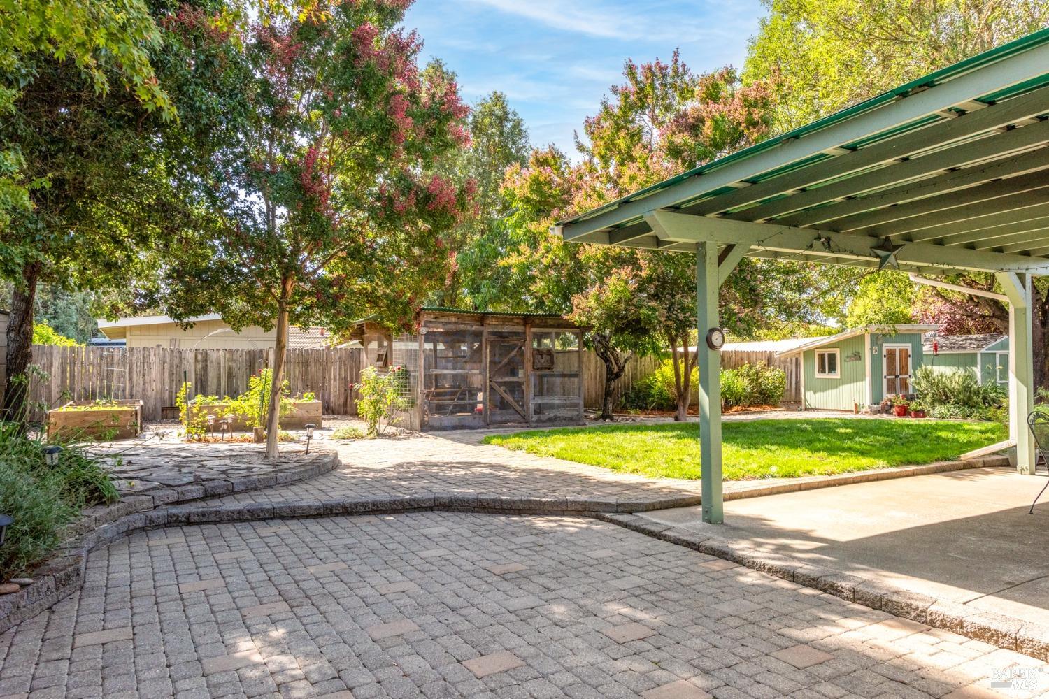 206 Callahan Ln