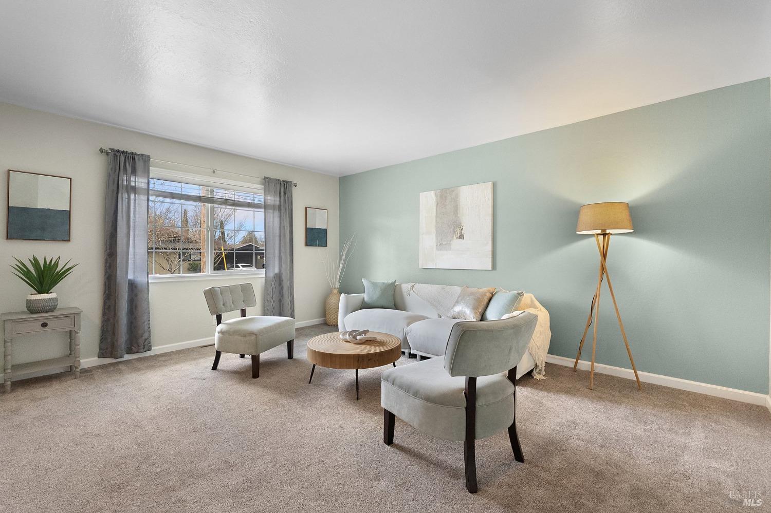 2420 Tamarisk Dr