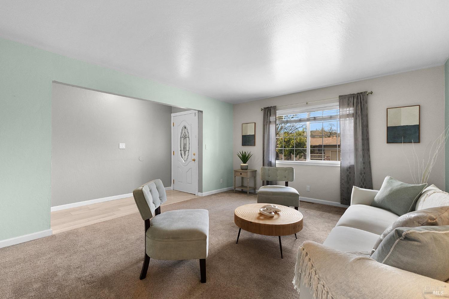 2420 Tamarisk Dr