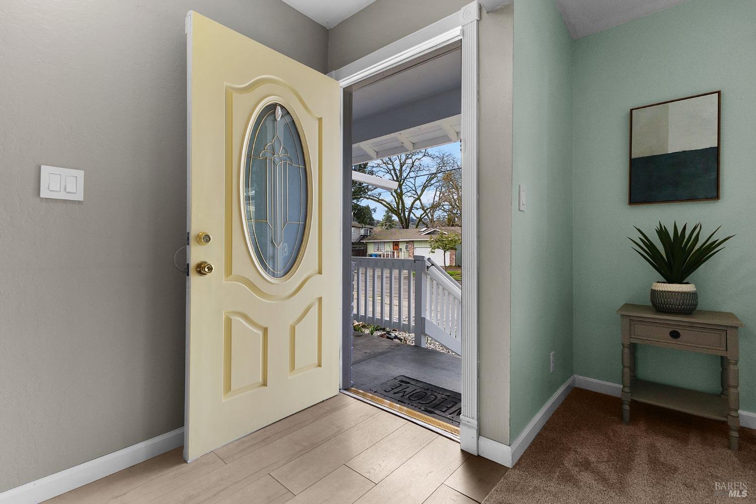 2420 Tamarisk Dr
