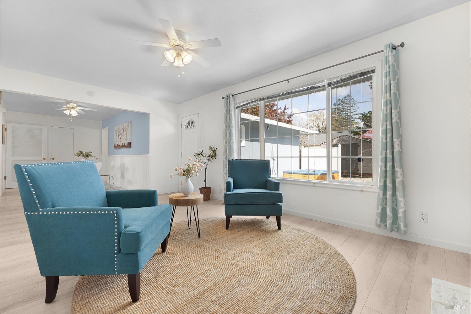 2420 Tamarisk Dr