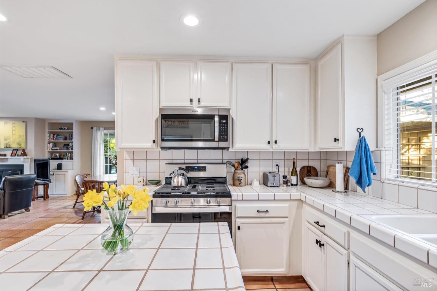 378 Benicia Dr