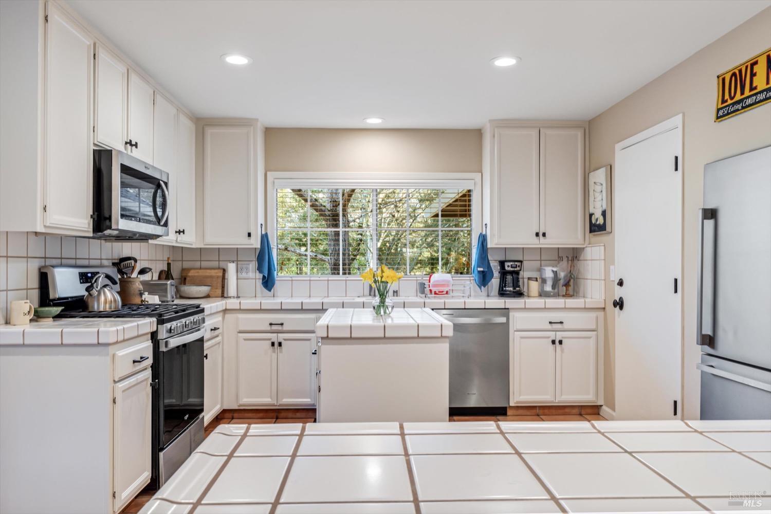 378 Benicia Dr