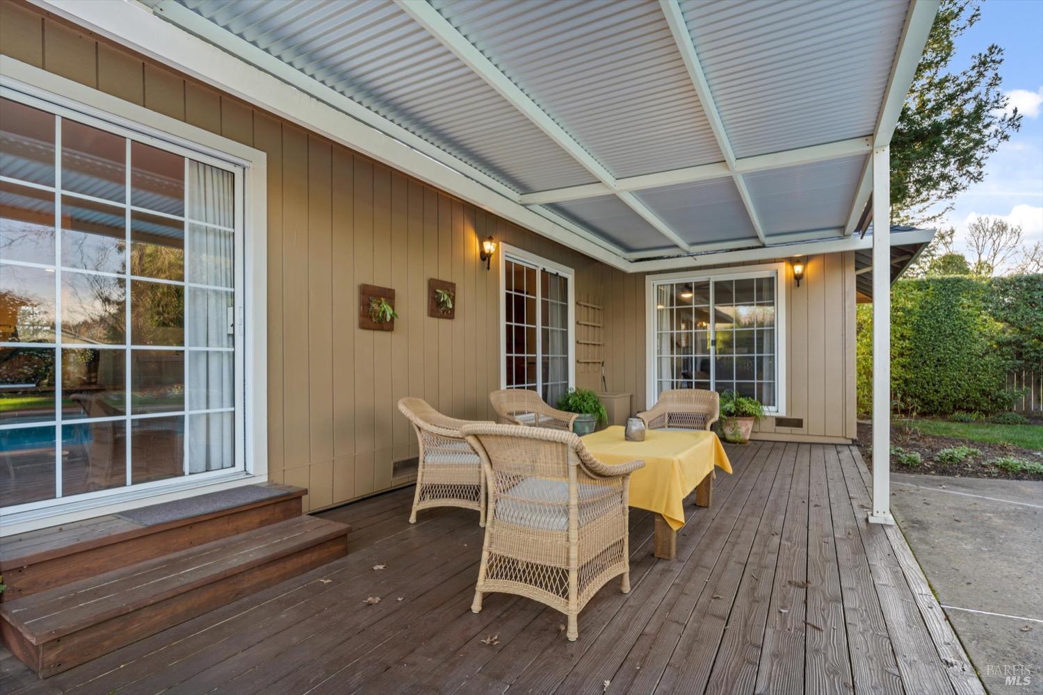 378 Benicia Dr
