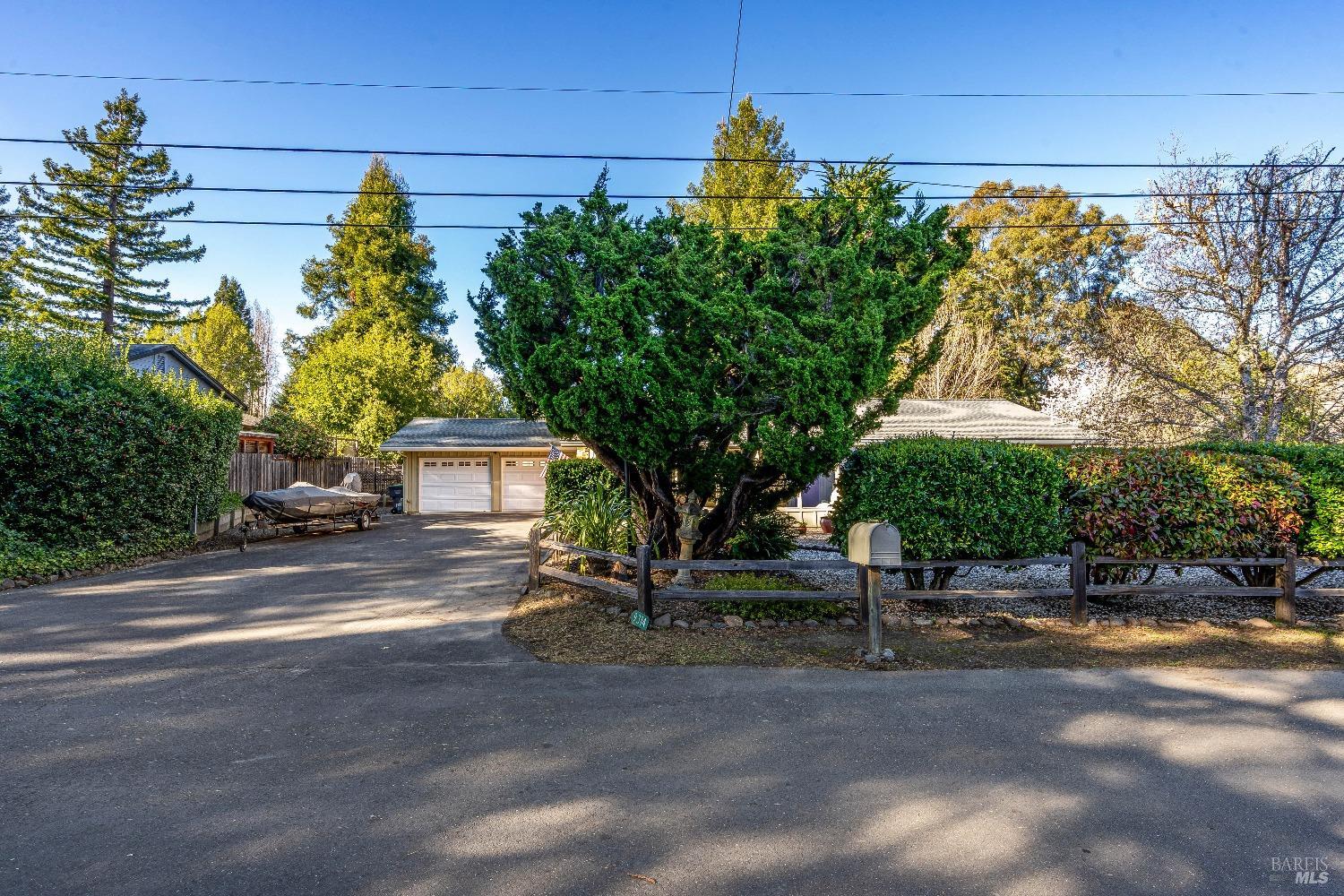 9314 Ferguson Ct