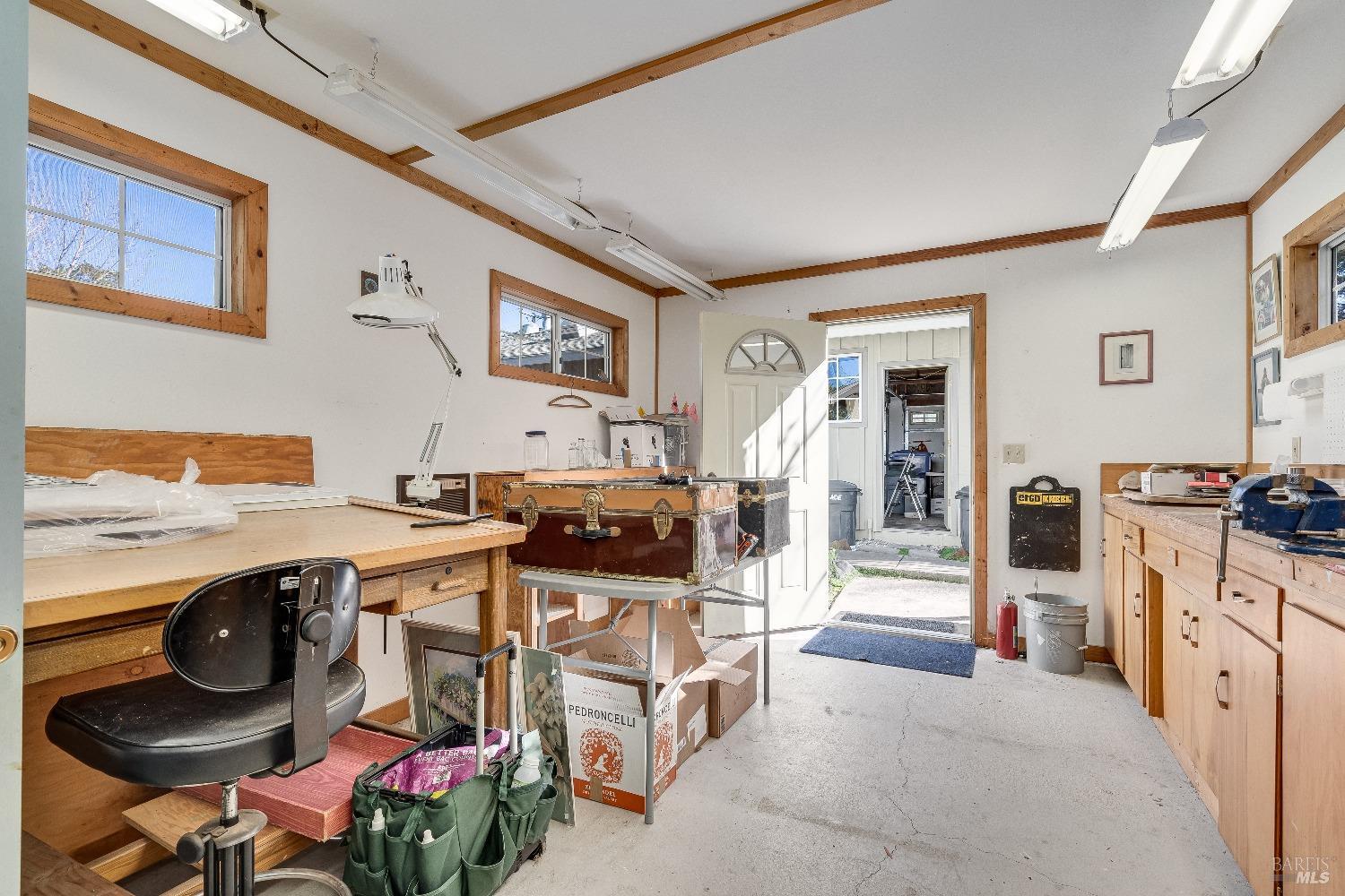 9314 Ferguson Ct