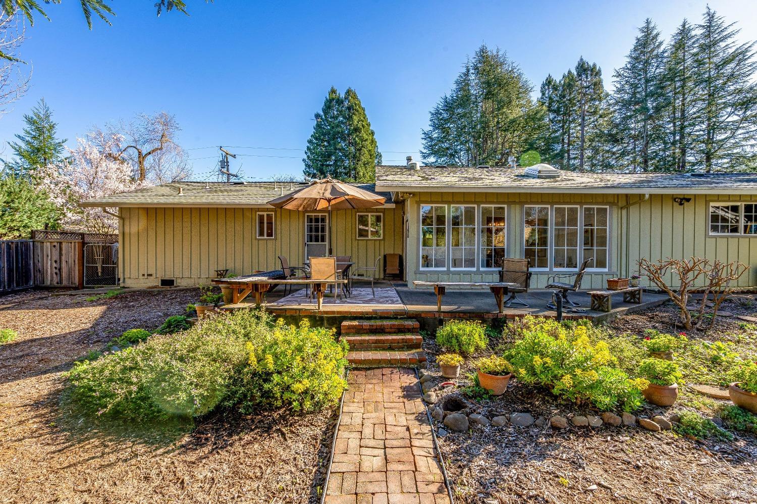 9314 Ferguson Ct