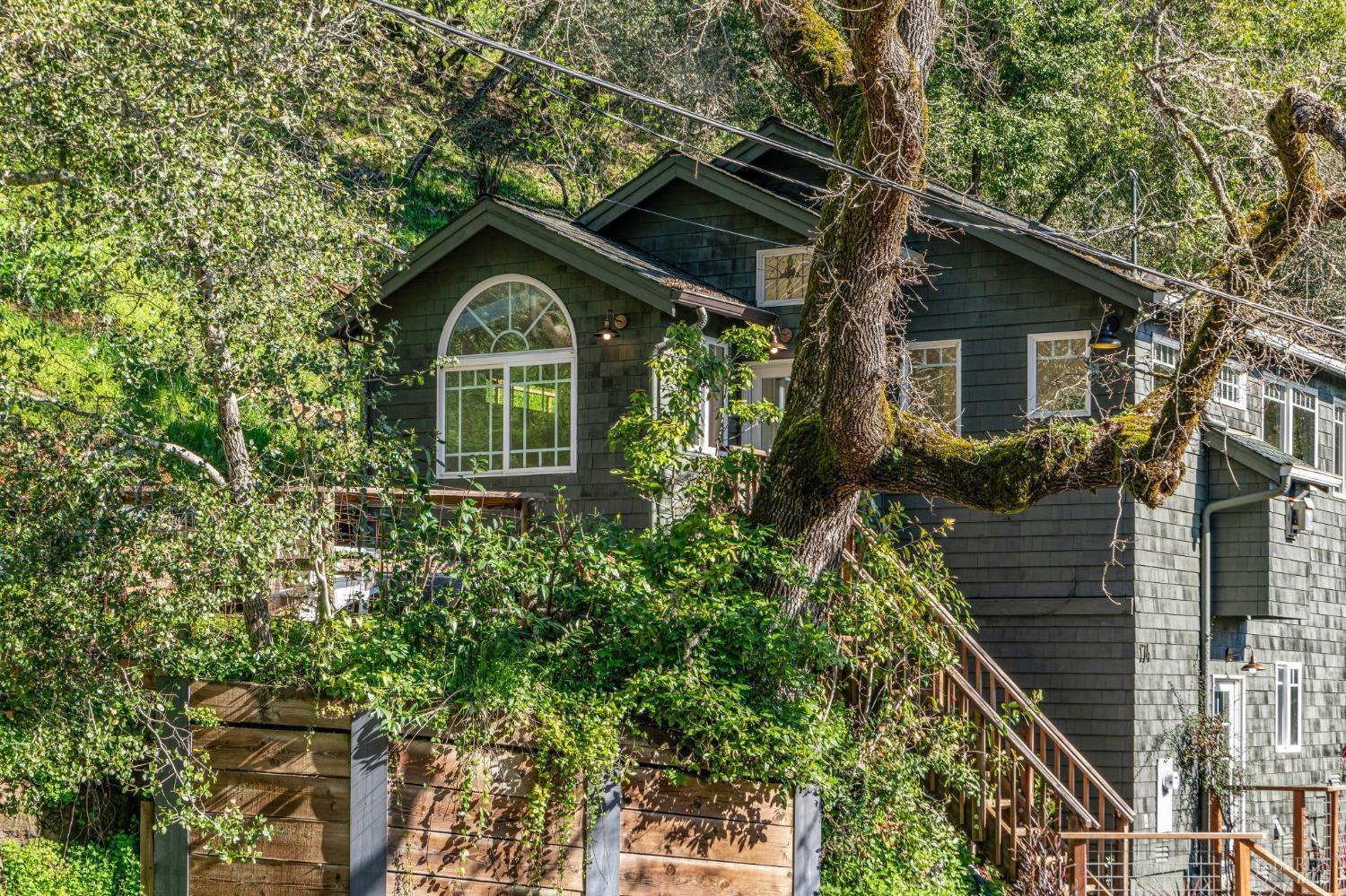 174 Scenic Rd