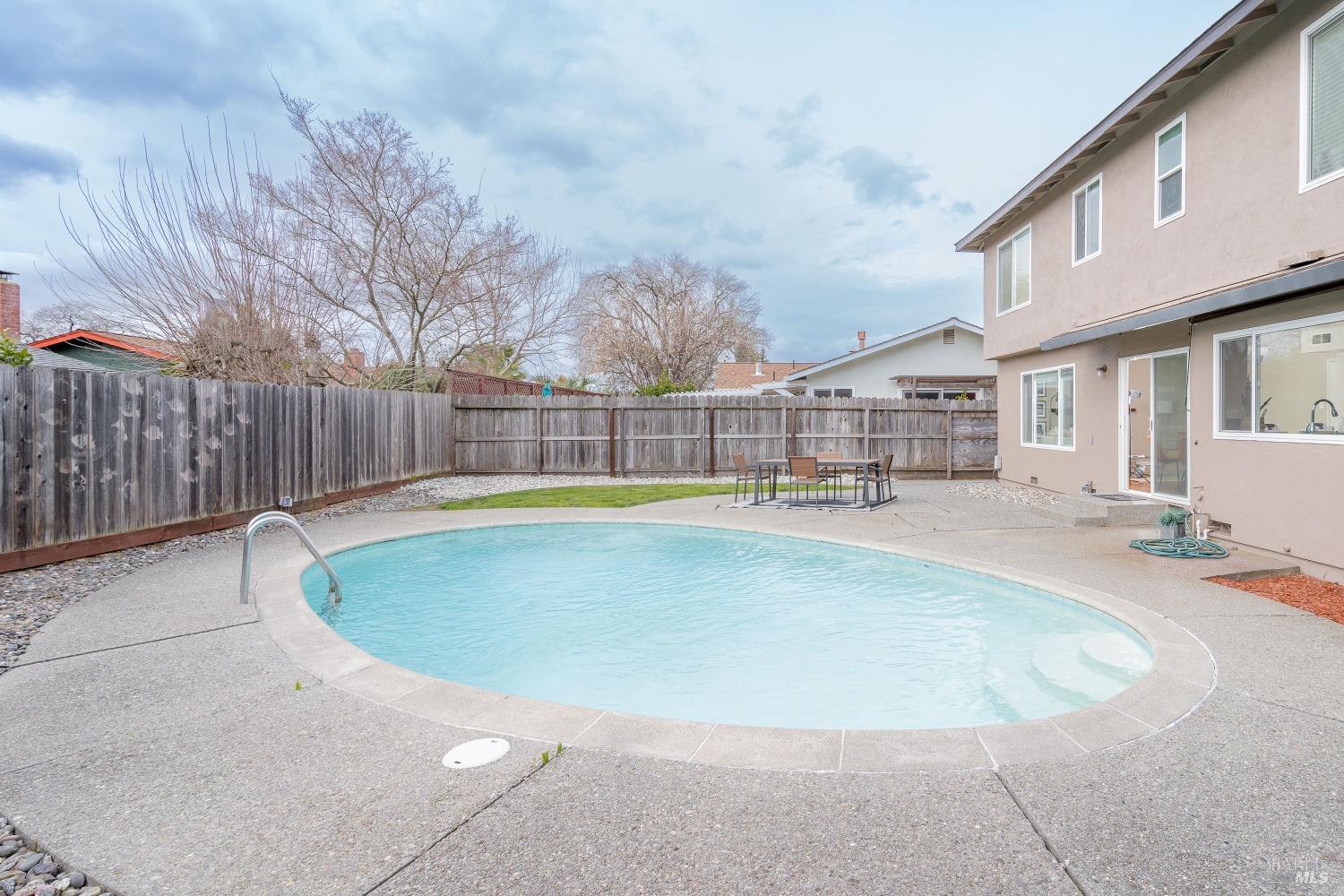 4435 Tanglewood Way