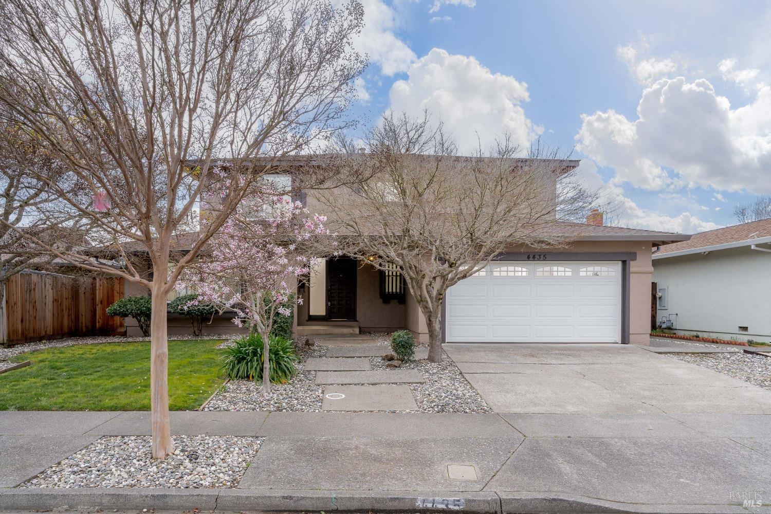 4435 Tanglewood Way