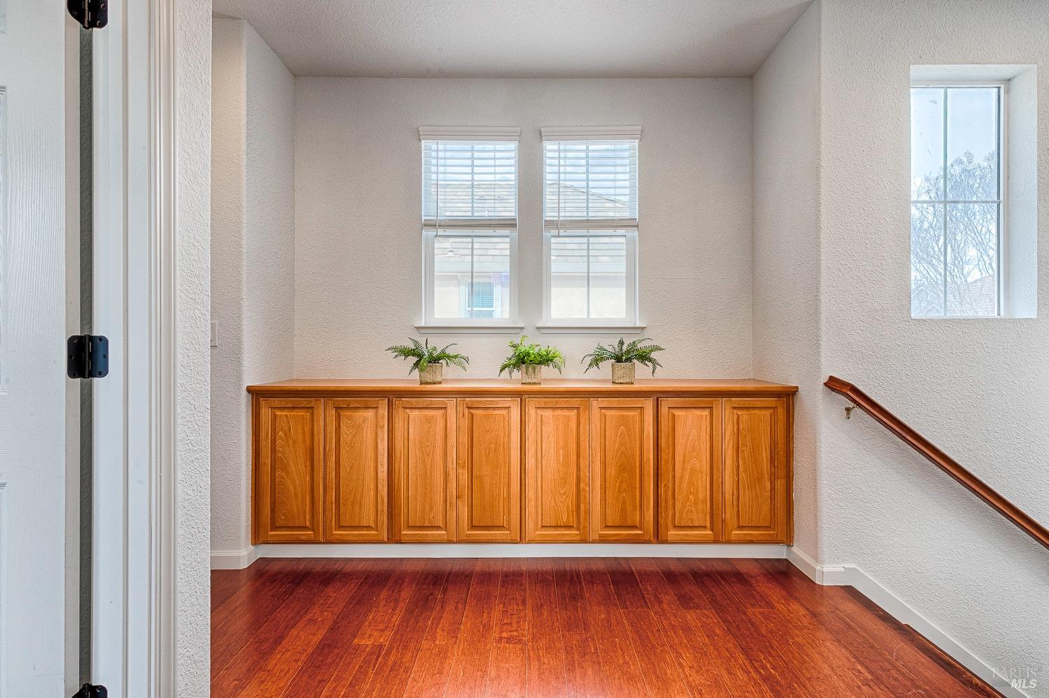 641 Granite Ln