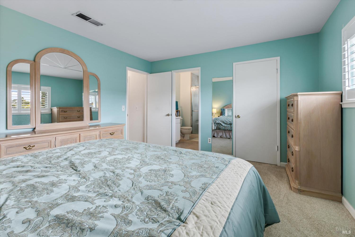 327 Burlwood Ct