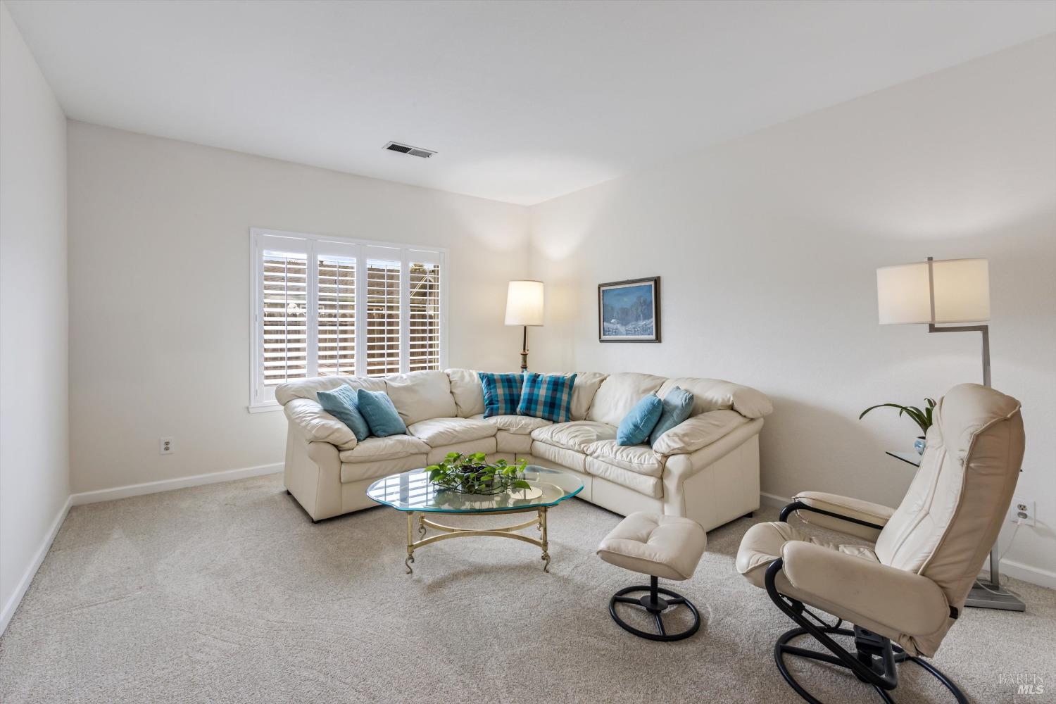 327 Burlwood Ct