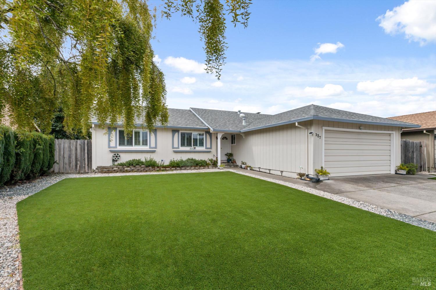 327 Burlwood Ct
