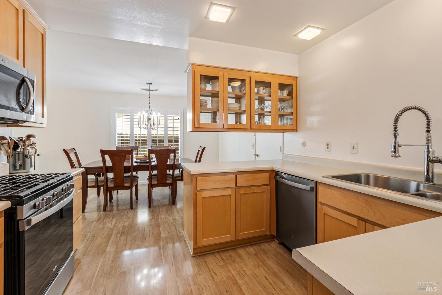 327 Burlwood Ct