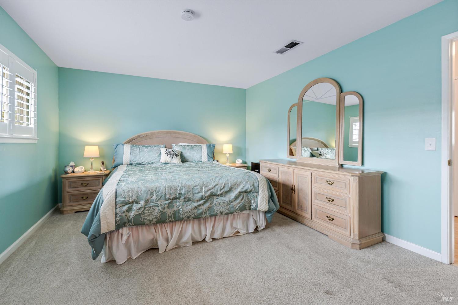 327 Burlwood Ct