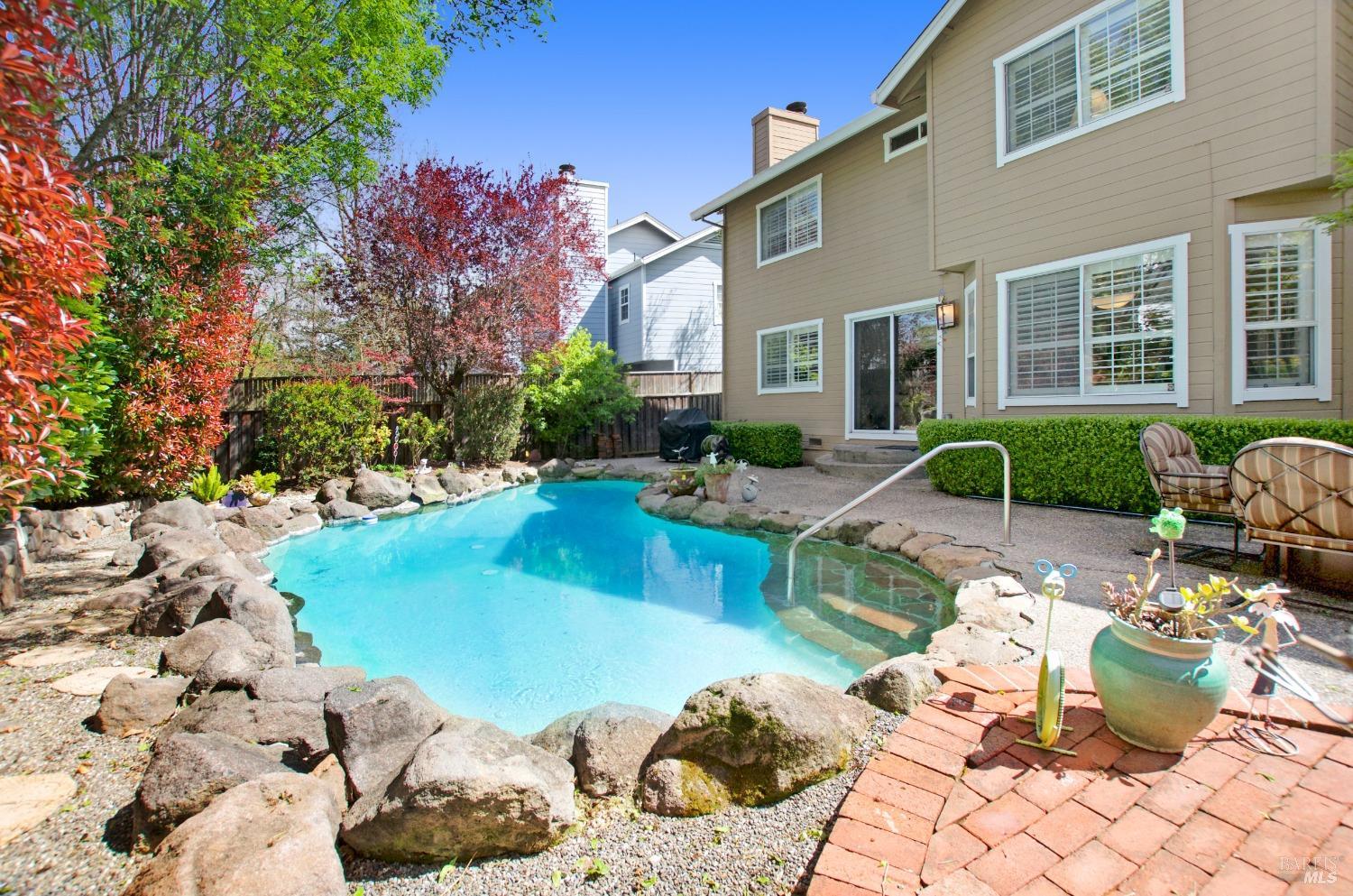 924 Jane Ct