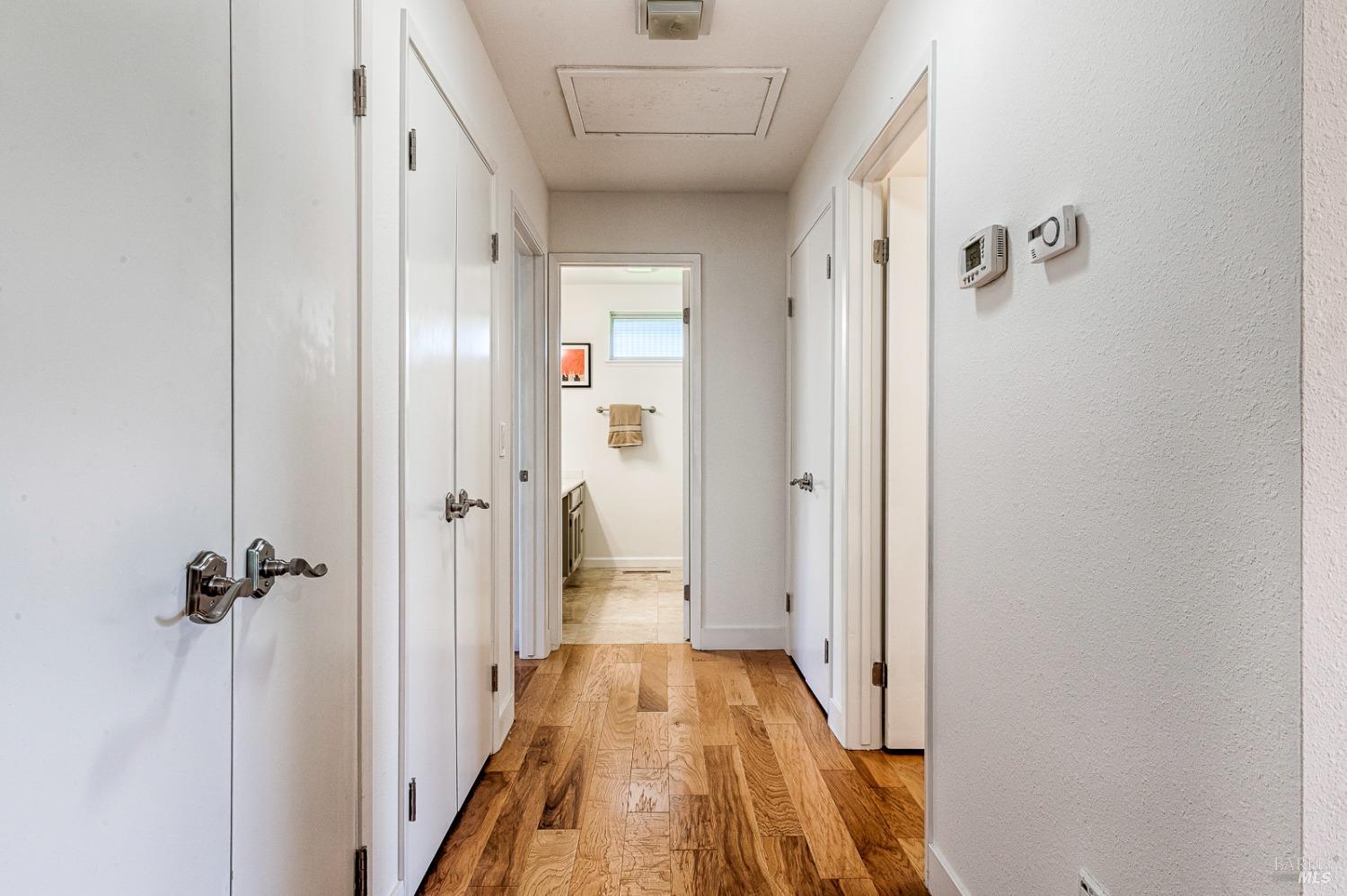439 Twin Lakes Cir