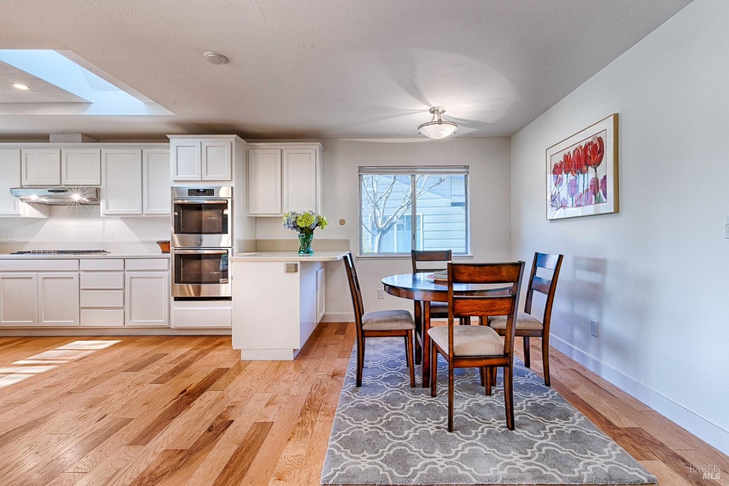 439 Twin Lakes Cir