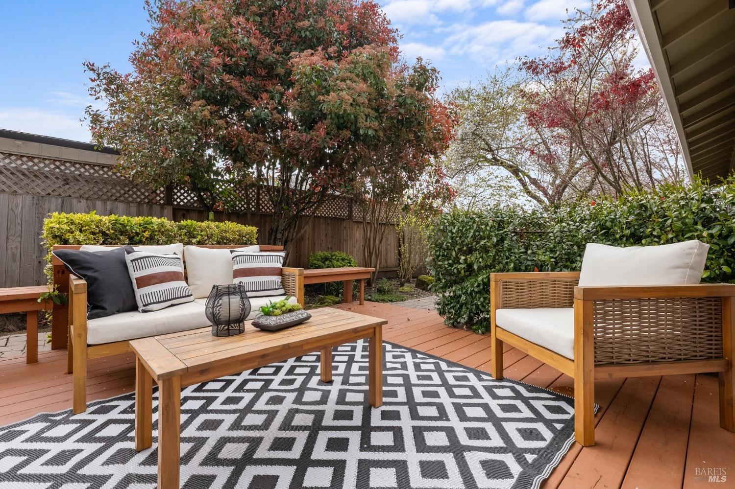 2171 Alejandro Dr