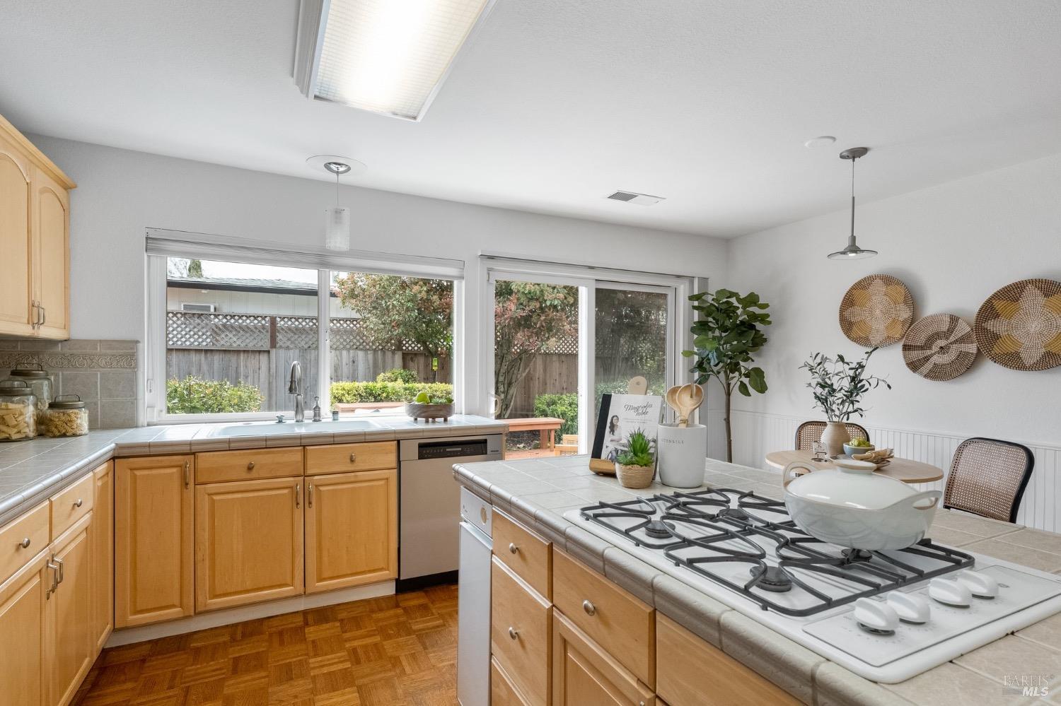 2171 Alejandro Dr