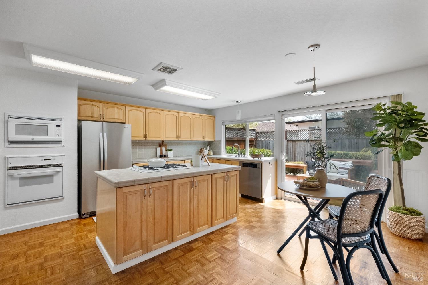 2171 Alejandro Dr