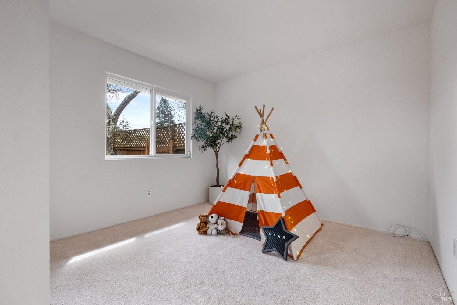 2171 Alejandro Dr