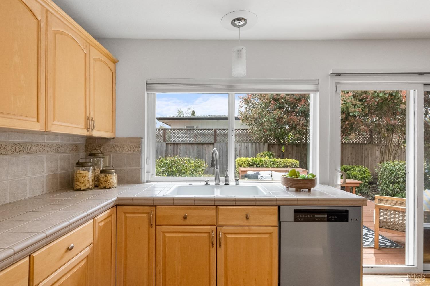 2171 Alejandro Dr