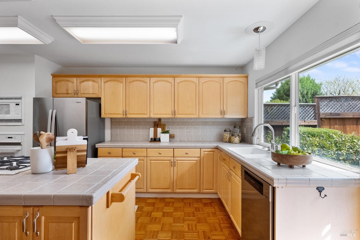 2171 Alejandro Dr