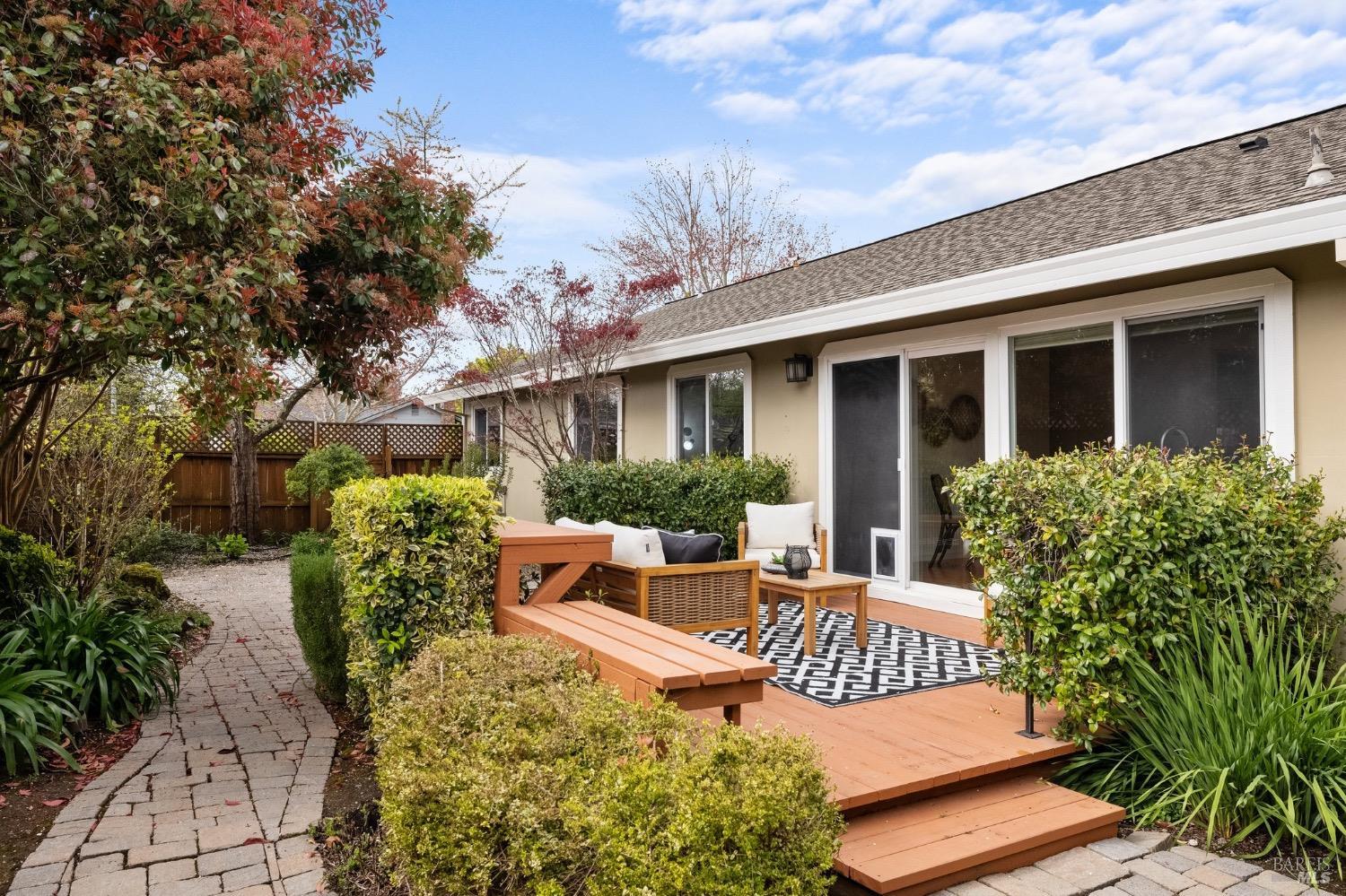 2171 Alejandro Dr