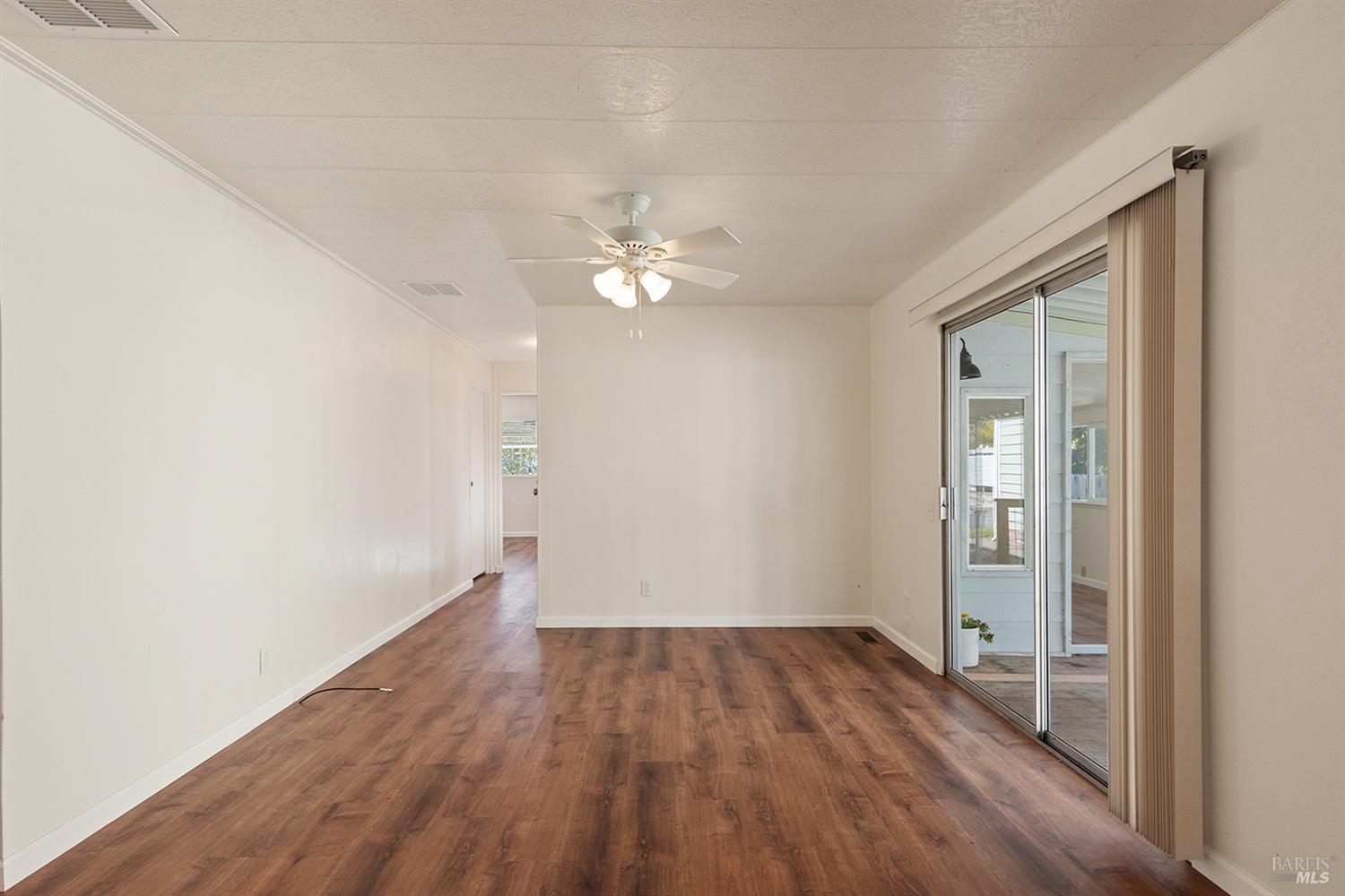 92 Westgate Cir