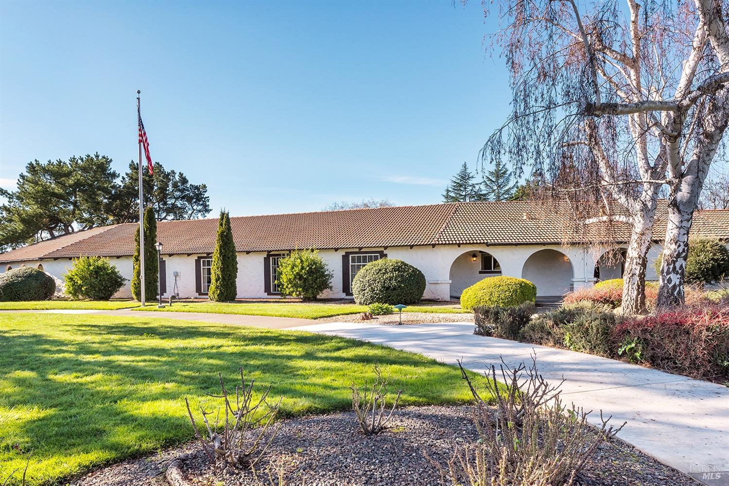 92 Westgate Cir