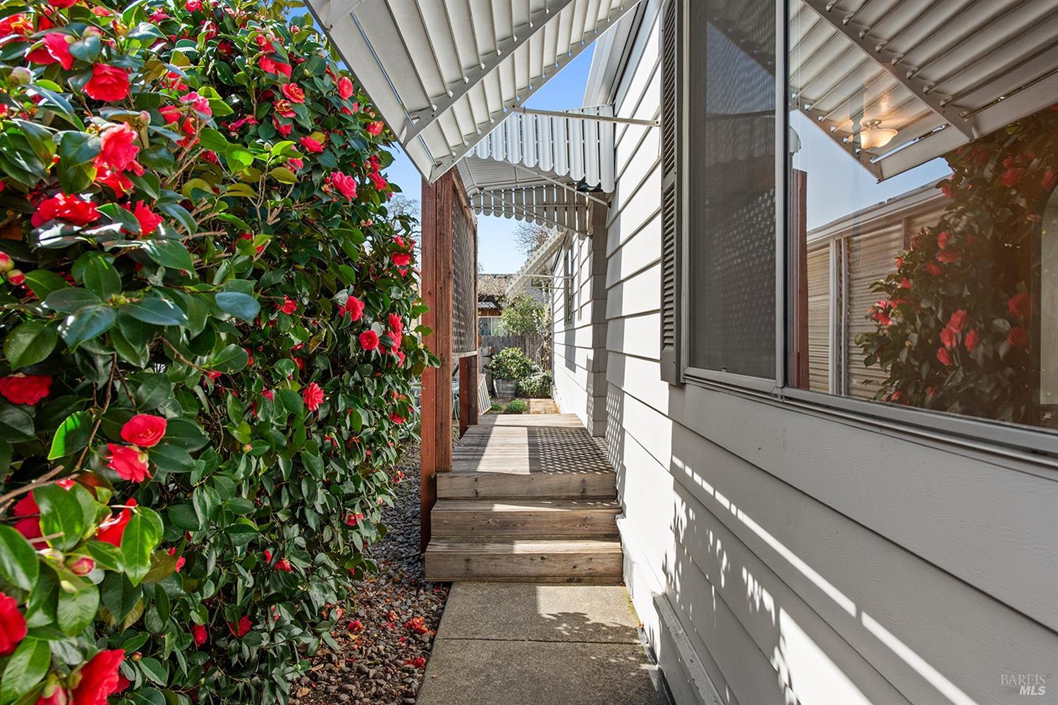 92 Westgate Cir