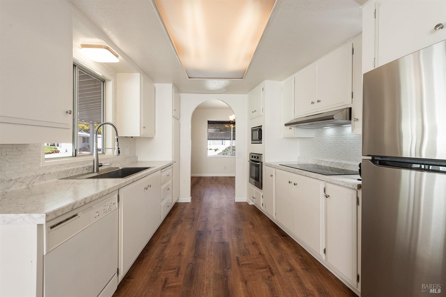 92 Westgate Cir